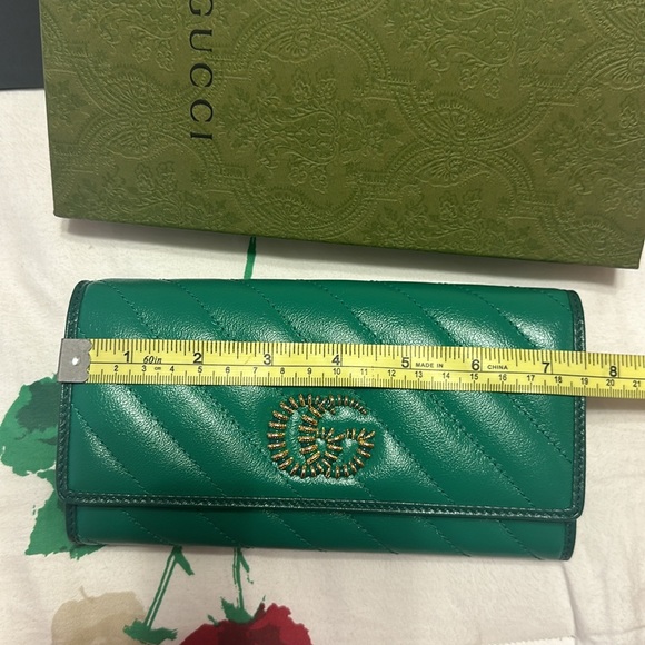 Brand new authentic Gucci gg long quilted leather wallet - Picture 8 of 11